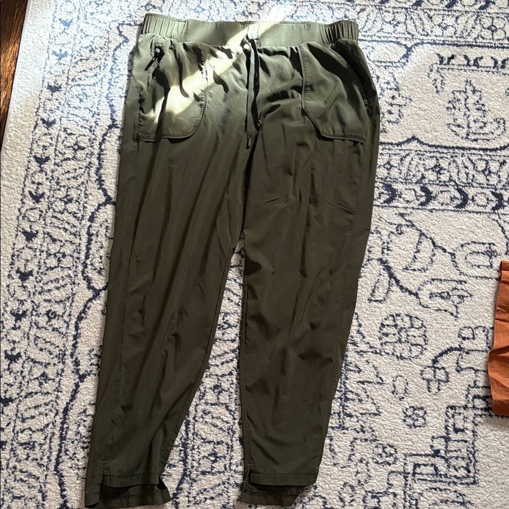 All in Motion Olive Green Jogger Pants